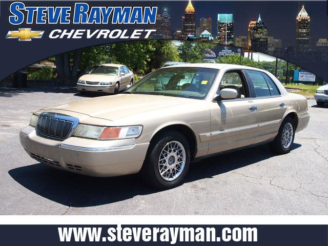 Photo of 2000 Mercury Grand Marquis