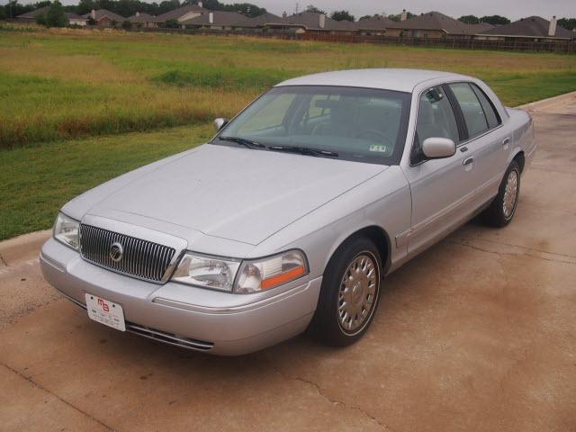Photo of 2003 Mercury Grand Marquis