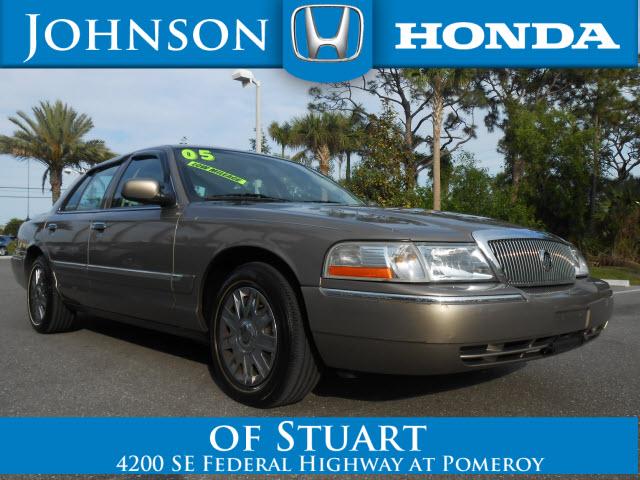 Photo of 2005 Mercury Grand Marquis