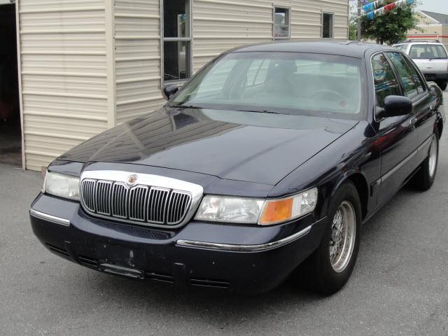 Photo of 2000 Mercury Grand Marquis