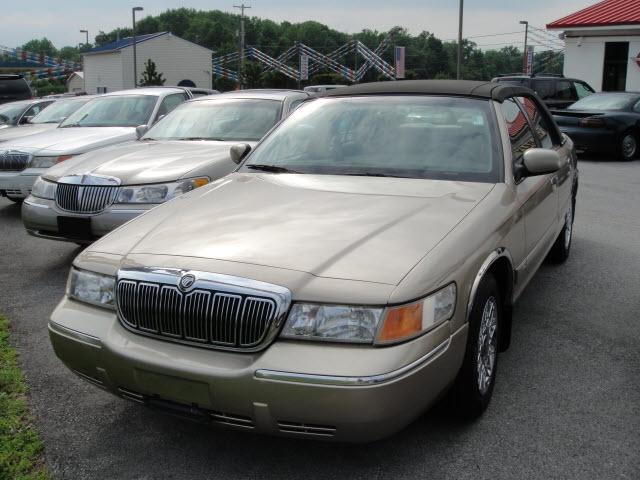 Photo of 2000 Mercury Grand Marquis