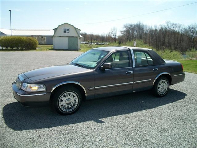 Photo of 2007 Mercury Grand Marquis