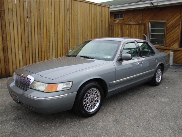 Photo of 1999 Mercury Grand Marquis