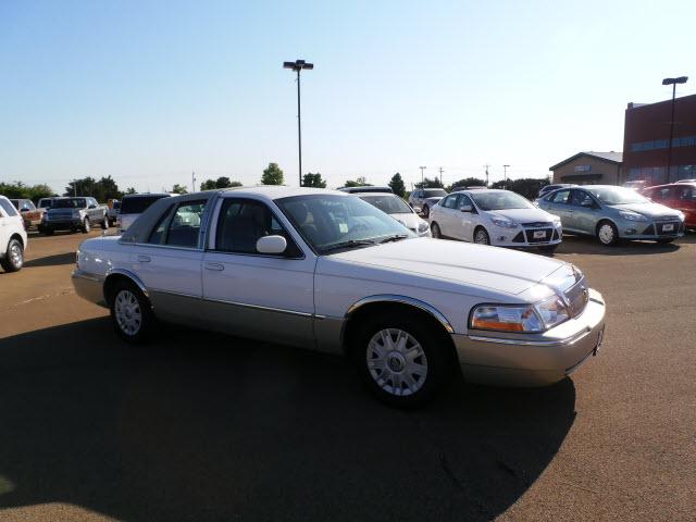 Photo of 2004 Mercury Grand Marquis