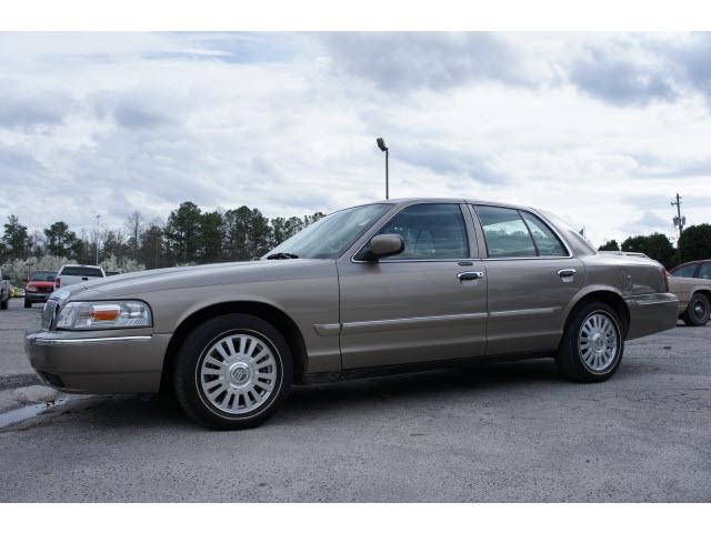 Photo of 2006 Mercury Grand Marquis