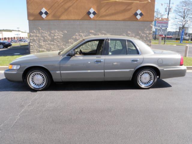Photo of 2002 Mercury Grand Marquis
