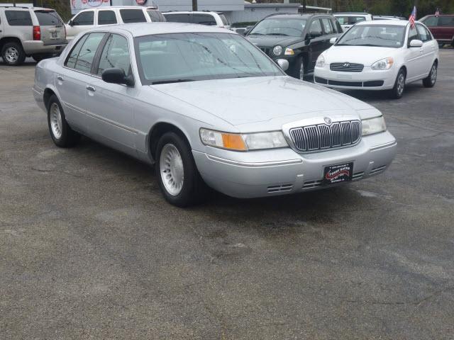 Photo of 2000 Mercury Grand Marquis