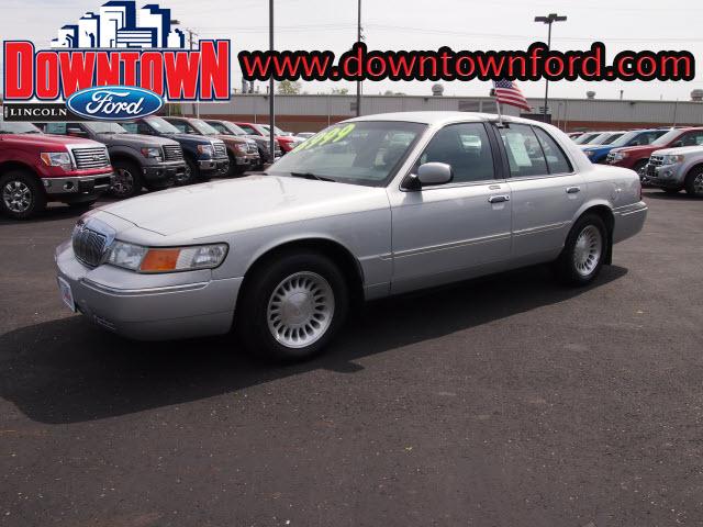 Photo of 2000 Mercury Grand Marquis