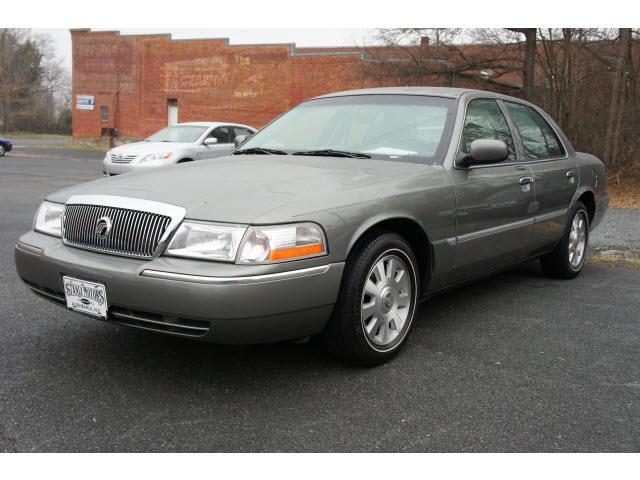 Photo of 2004 Mercury Grand Marquis