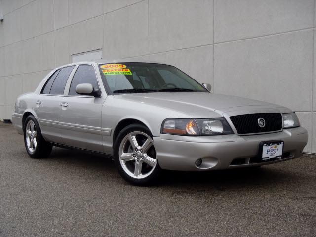 Photo of 2003 Mercury Marauder