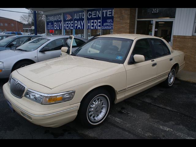 Photo of 1996 Mercury Grand Marquis