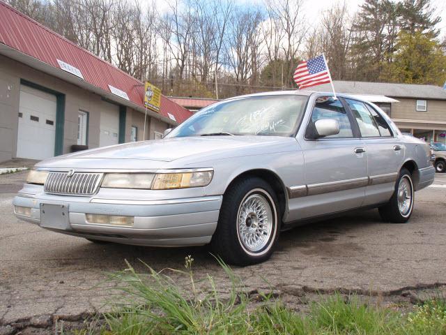 Photo of 1993 Mercury Grand Marquis