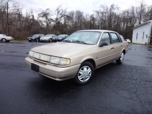 Photo of 1993 Mercury TOPAZ