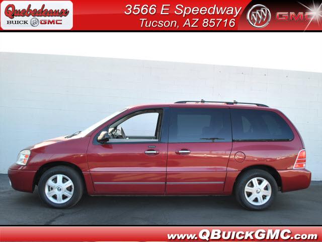 Photo of 2004 Mercury Monterey