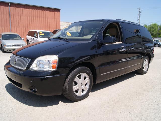 Photo of 2004 Mercury Monterey