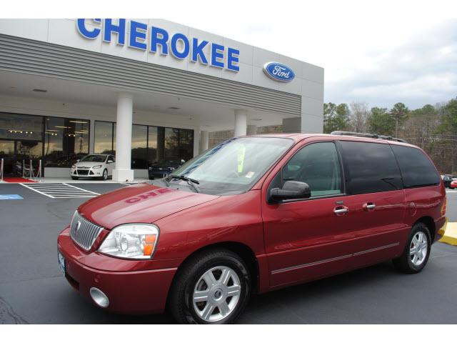 Photo of 2004 Mercury Monterey