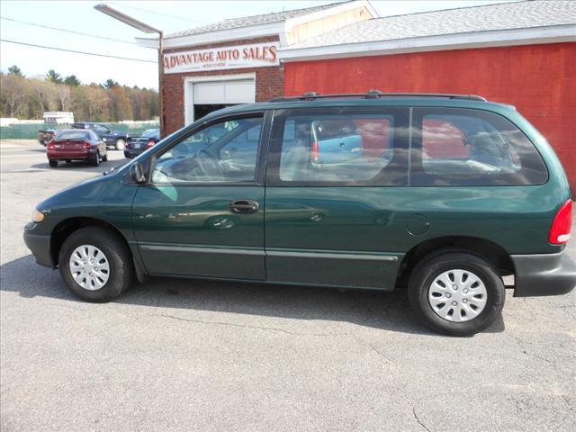 Photo of 1998 Plymouth Voyager