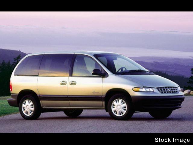 Photo of 2000 Plymouth Voyager