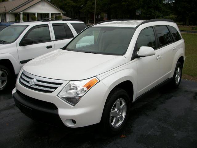 Photo of 2007 Suzuki XL7