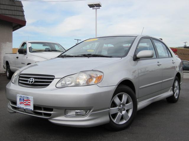 Photo of 2004 Toyota Corolla