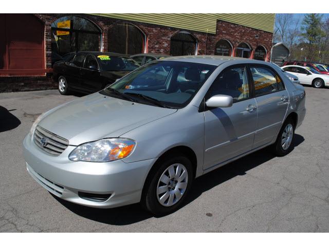 Photo of 2004 Toyota Corolla