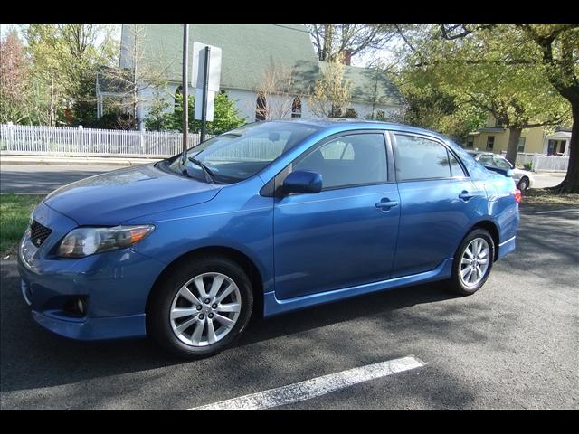 Photo of 2009 Toyota Corolla