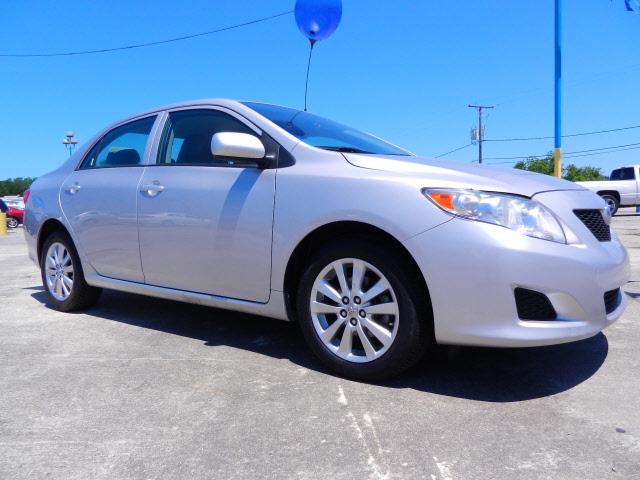 Photo of 2010 Toyota Corolla
