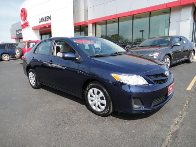 Photo of 2011 Toyota Corolla