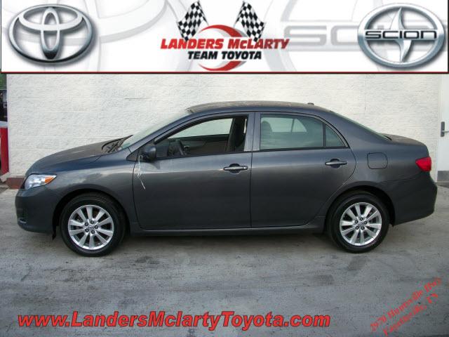 Photo of 2010 Toyota Corolla