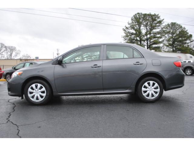 Photo of 2010 Toyota Corolla