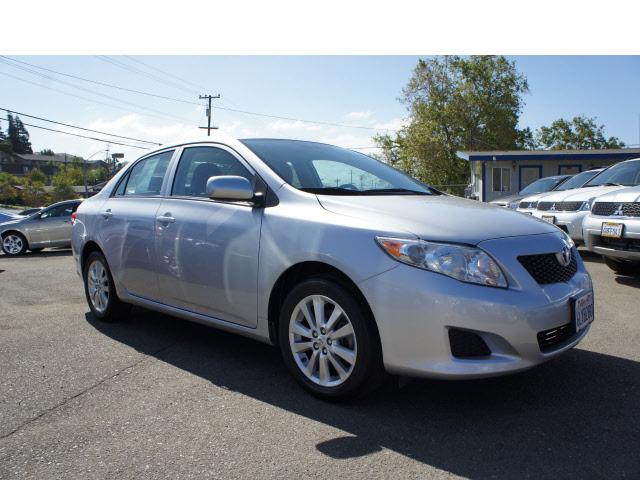 Photo of 2010 Toyota Corolla