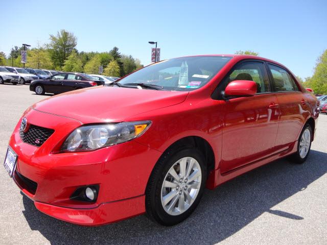 Photo of 2010 Toyota Corolla