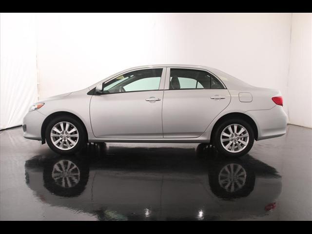 Photo of 2010 Toyota Corolla