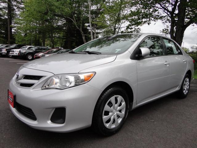 Photo of 2011 Toyota Corolla