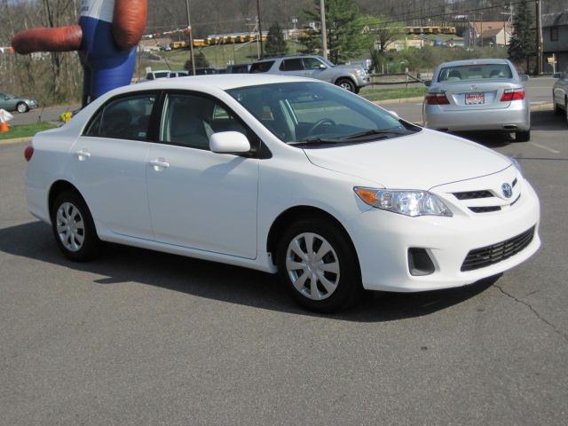 Photo of 2011 Toyota Corolla