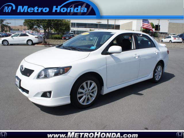 Photo of 2010 Toyota Corolla