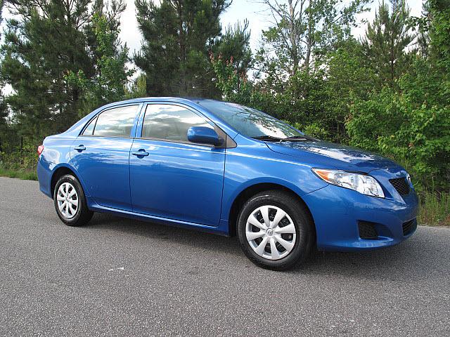 Photo of 2010 Toyota Corolla