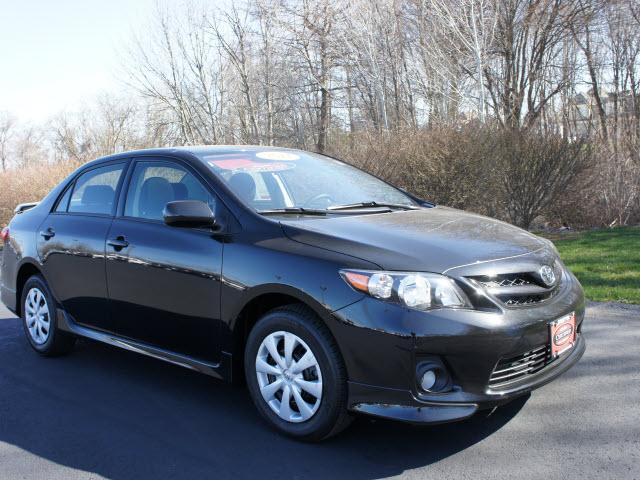 Photo of 2011 Toyota Corolla