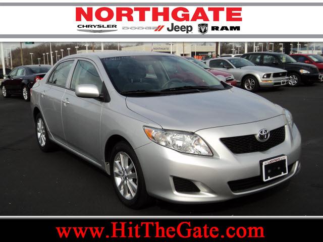 Photo of 2010 Toyota Corolla