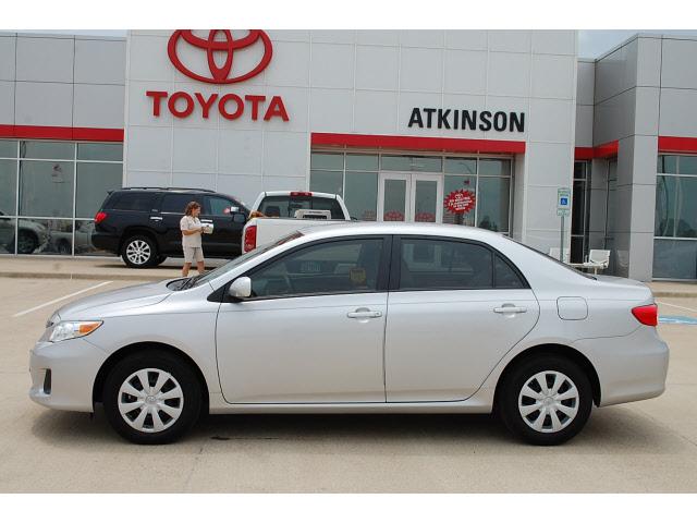 Photo of 2011 Toyota Corolla