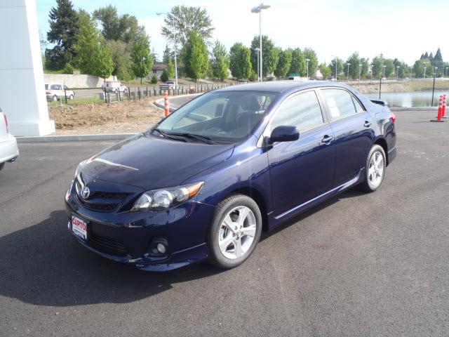 Photo of 2012 Toyota Corolla