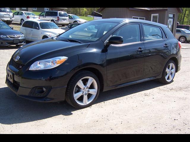 Photo of 2009 Toyota Matrix
