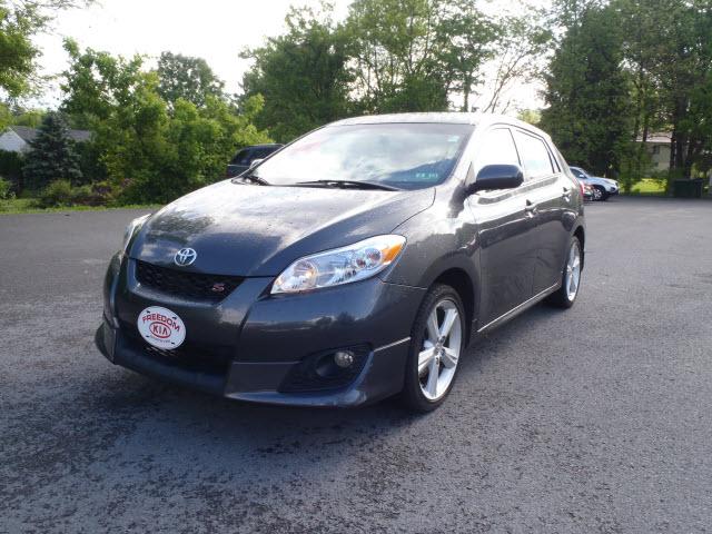 Photo of 2009 Toyota Matrix