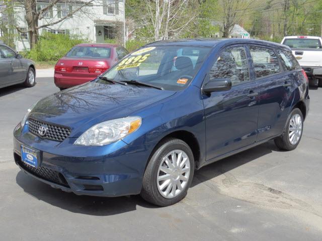 Photo of 2004 Toyota Matrix