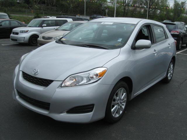 Photo of 2009 Toyota Matrix