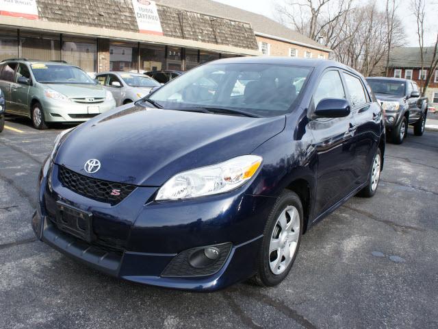 Photo of 2009 Toyota Matrix