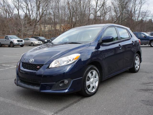 Photo of 2009 Toyota Matrix