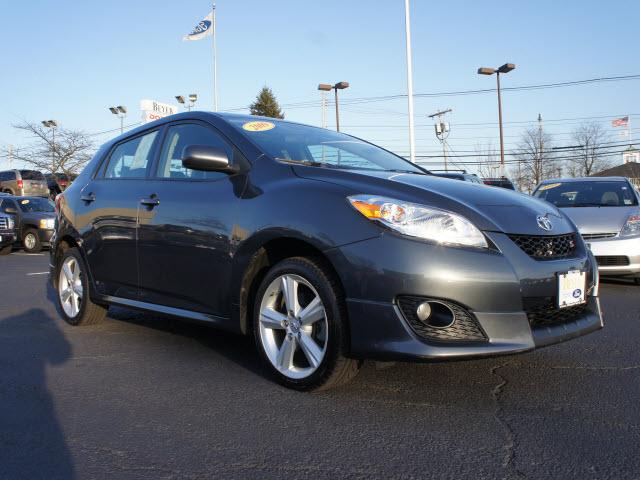 Photo of 2009 Toyota Matrix