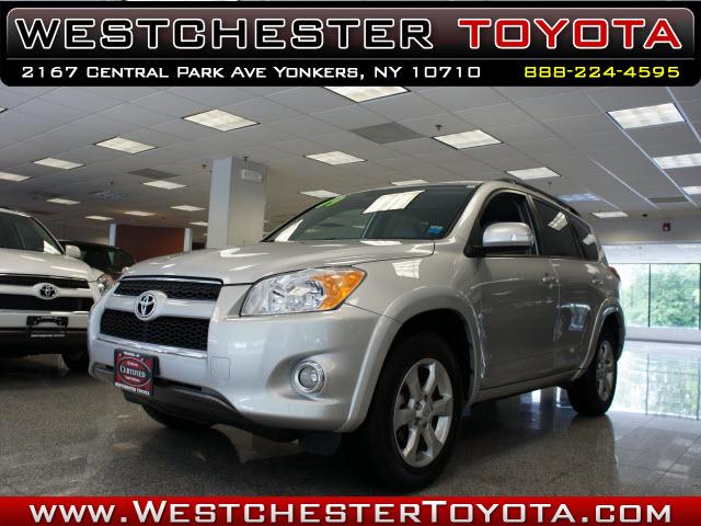 Photo of 2009 Toyota RAV4