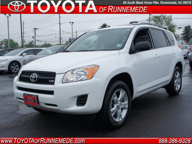 Photo of 2011 Toyota RAV4
